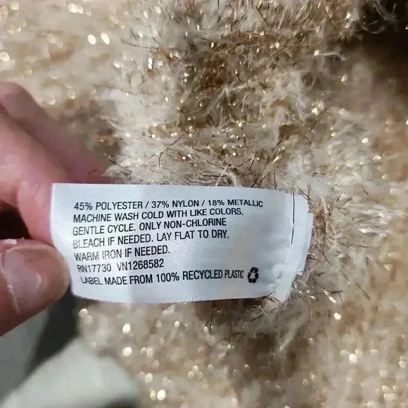 Wild Fable Women's Fuzzy Knit Long Sleeve Pullover Sweater Metallic Gold Small - Picture 7 of 7